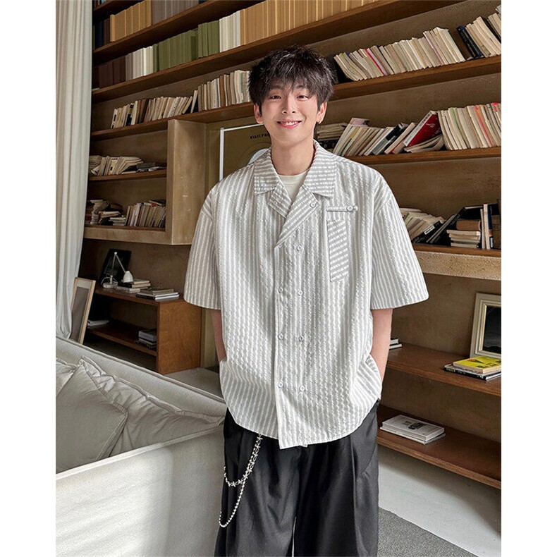 春夏英伦学院风青春男大竖条纹短袖衬衫翻领外套 口袋设计短袖P40图片
