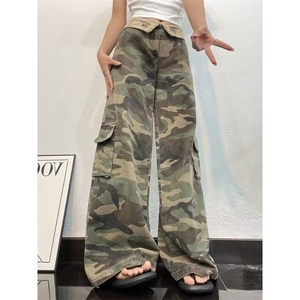 欧美辣妹迷彩工装裤男女夏季设计感字母翻边宽松阔腿直筒休闲裤图片