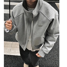 灰色