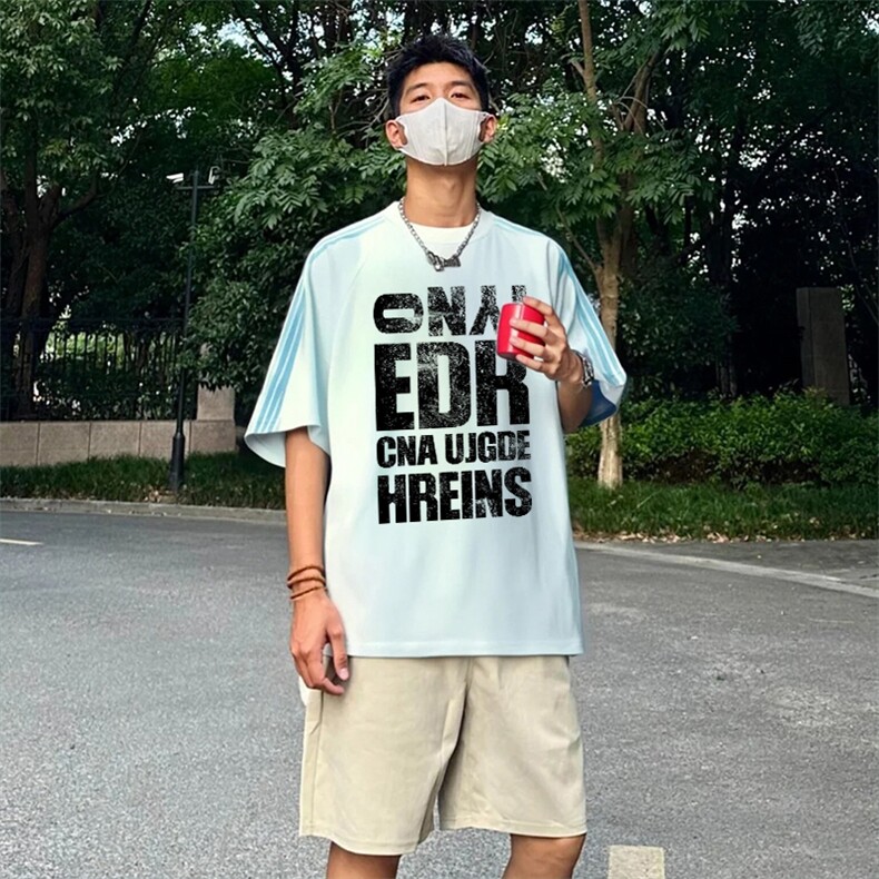 抖音得物品质二开240克宽松纯棉美式潮牌印花三条杠中性风短袖T恤,男装T恤,电商A486