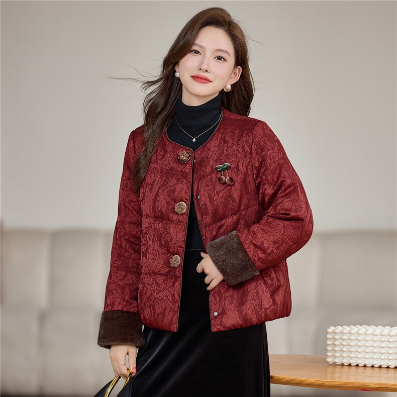 现货2025年冬季时尚新中式提花石墨烯绒棉棉衣,女装棉衣/棉服,依恋蒂丝