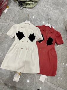 设计师款图片