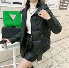 [现货]羽绒衣，，四个颜色，三个尺码，女装棉衣/棉服，依柏璐