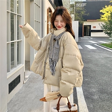 卡其色立领格纹拼接短款羽绒服女冬高级感设计感面包服外套，女装羽绒服，2C159