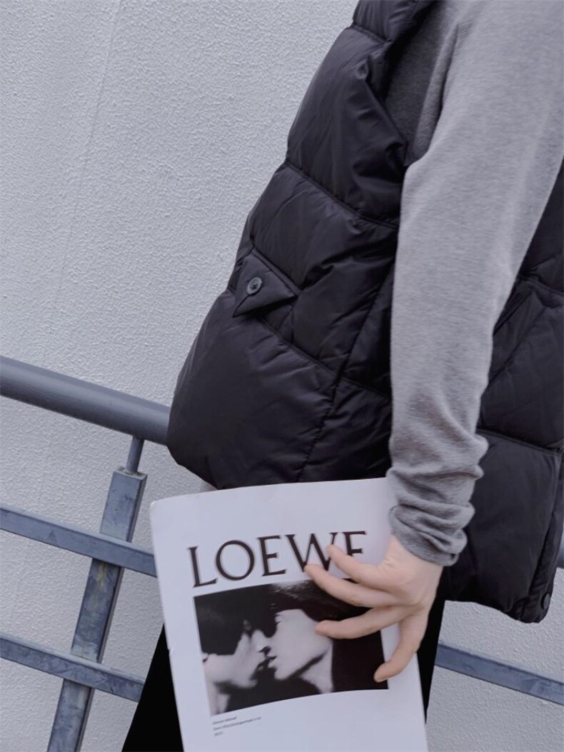 羽绒马甲，女装马甲，咔咔昵