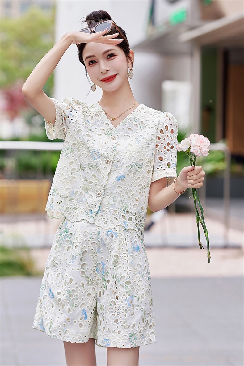 法式小香风镂空蕾丝套装女2024夏季新款小个子洋气减龄短裤两件套,女装套装/套裙,众宇琦