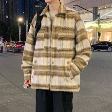 卡其色格子