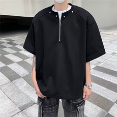 黑色