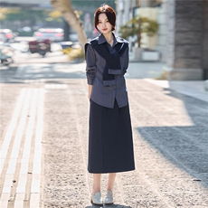 现货2025年秋季新款条纹披肩半身裙三件套，女装套装/套裙，盈茜