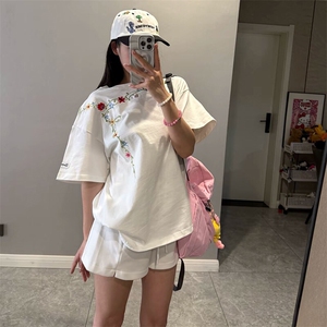 万针全刺绣工艺抖音得物高品质260克重磅纯棉双纱美式高街短袖T恤图片