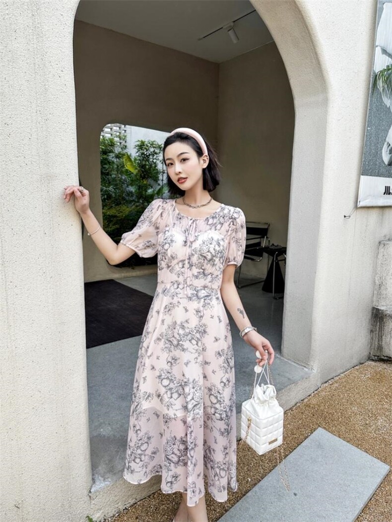 现货新款夏季连衣裙水墨印花短袖，女装连衣裙，荷塘月色