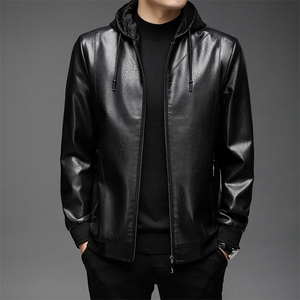 男士皮衣男秋冬季加厚防风保暖连帽夹克外套机车服休闲皮夹克图片