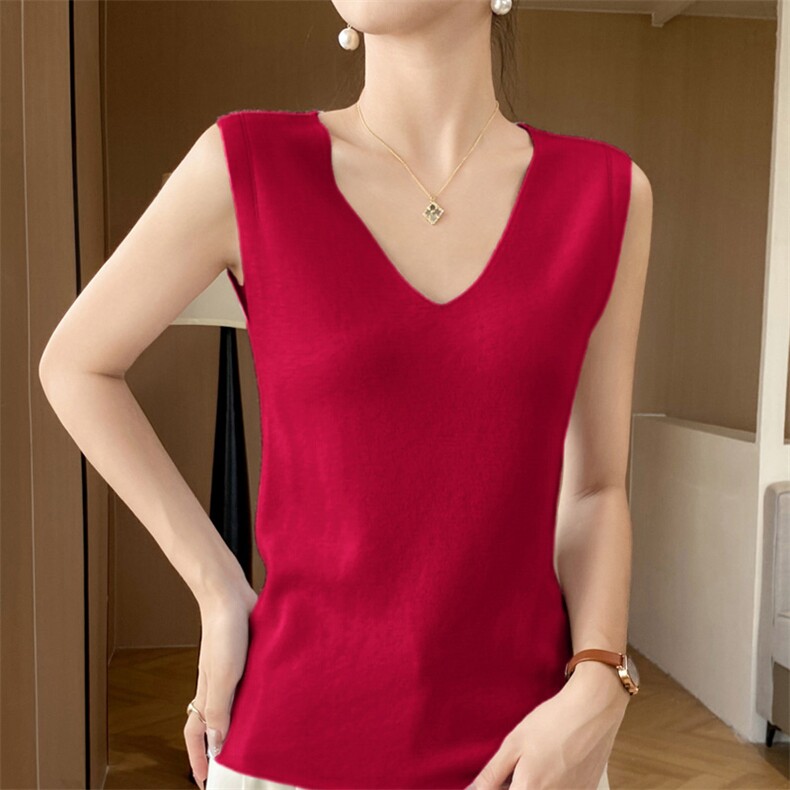 2024年秋季羊毛纯色V领无袖套头显瘦针织背心，女装背心吊带，庆大羊绒