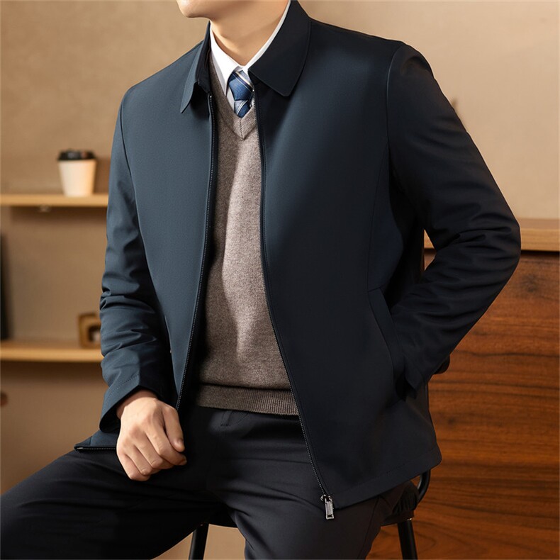 主推中老年羽绒服外套男装冬季中年翻领短款白鸭绒羽绒服大衣图片