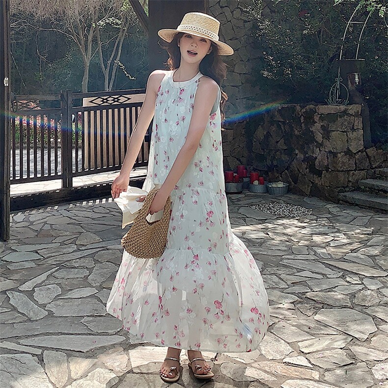高级感海边度假扎染印花无袖露肩挂脖长裙女夏新款温柔茶歇连衣裙,女装连衣裙,浙宝305