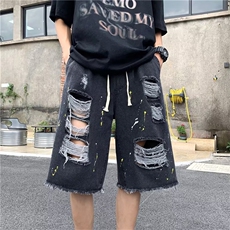 黑色