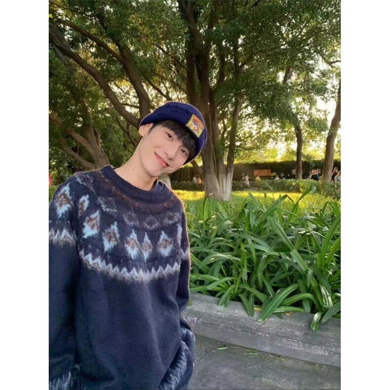 北欧费尔岛红色毛衣男女潮牌情侣装针织衫秋冬圣诞毛线衣,男装针织衫/毛衣,星座506A