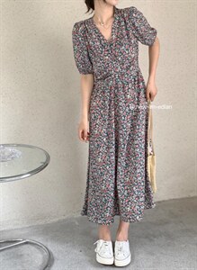 碎花连衣裙图片
