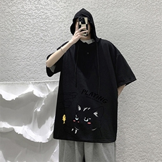 黑色