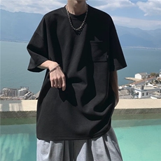 黑色