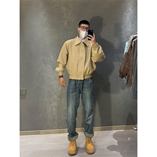 卡其色