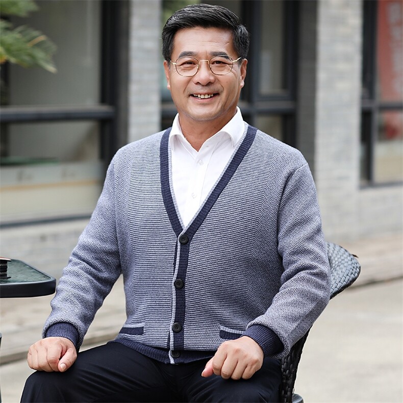 2024秋冬新款中老年男款V领纽扣开衫，男装羊绒开衫，衣恋羊绒