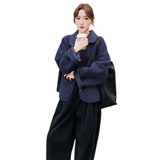 藏蓝色格子拼接羊羔毛外套女秋冬2025新款皮毛一体超好看短款上衣，女装短外套，2C325