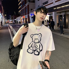 白色