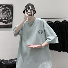 YT26224-P30NASA亚短袖t恤男大码五分袖男宽松七分袖港风模特，男装T恤，电商A040