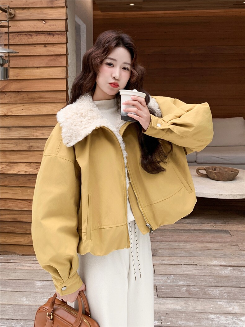 黄色大翻领羊羔毛拼接羽绒服女冬季2025新款小个子短款加厚派克服,女装羽绒服,慧尚2-185