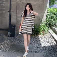 时尚套装2025夏季女新款条纹连帽上衣舒适透气舒适短裤一整套穿搭，女装套装/套裙，2C167