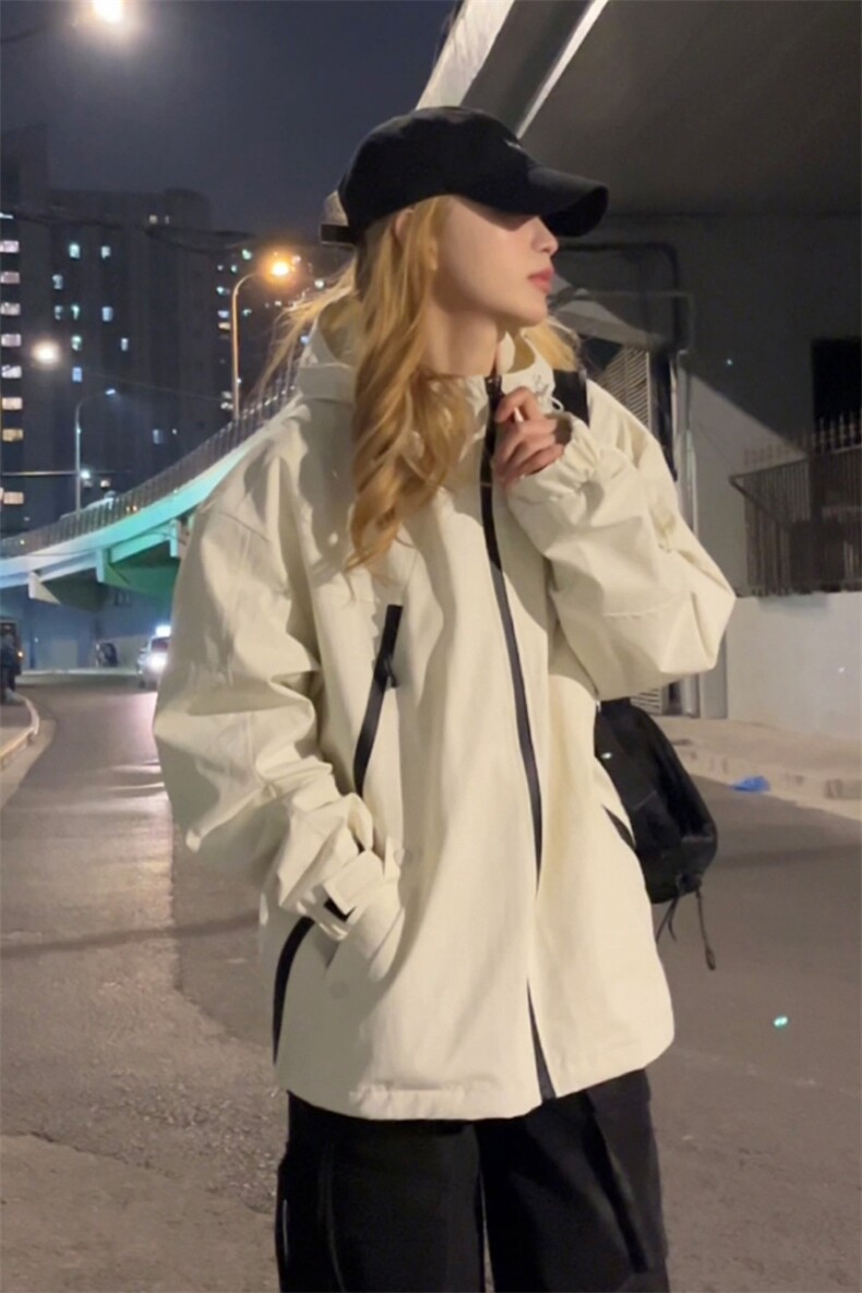 C2334-TP85控价118春季休闲运动女防水冲锋衣宽松纯色连帽外套,男装夹克,电商A102-1