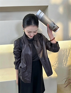 2025年秋冬新款环保皮衣单排扣宽松翻领夹克外套图片