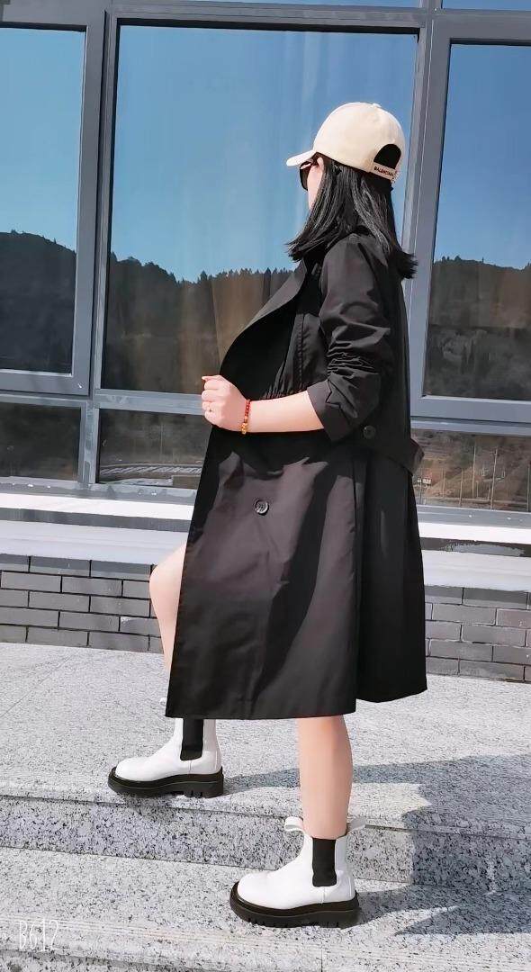 休闲风衣，女装风衣，艾菲尔服饰