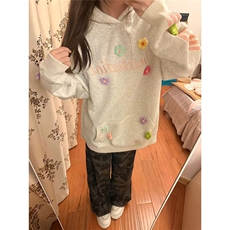 灰色