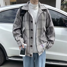 灰色
