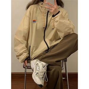 1中性风黄灯撞色彩虹硅胶点缀大码M-5XL潮牌防晒服FS77001P65控88图片