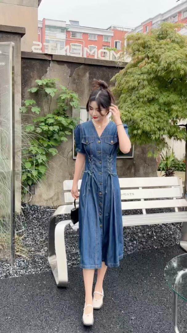 2023超薄料水洗牛仔裙，其它，贻思茗