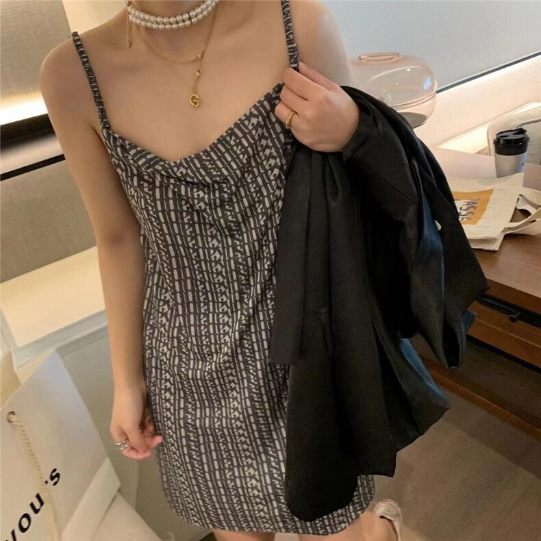 现货印花吊带裙，女装背心吊带，XTZ style