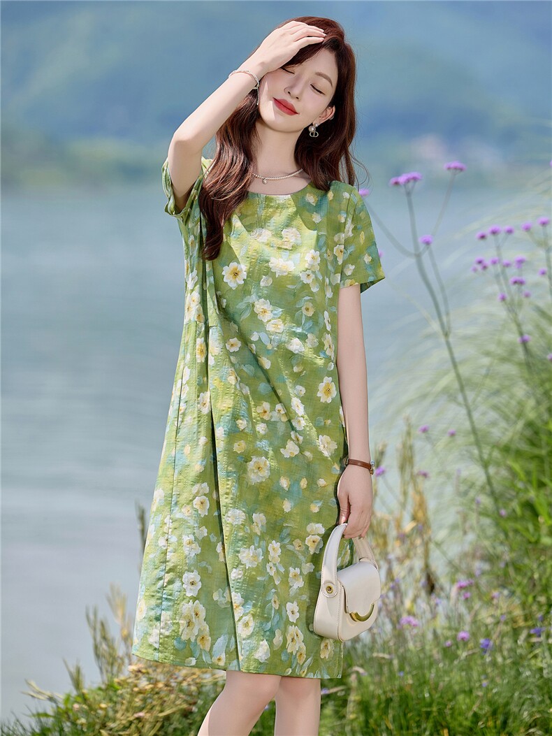 小清新绿色碎花棉麻连衣裙女2026夏季薄款宽松显瘦小个子休闲裙子,女装连衣裙,倪叶myz