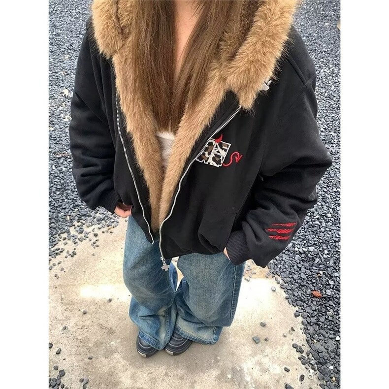新款慵懒冬季毛领兔耳座山雕加厚保暖棉衣男女麂皮绒外套潮流时尚图片
