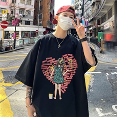 黑色