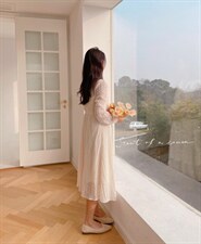 （现货）V翻领工艺设计款收腰连衣裙，女装连衣裙，德咔俪