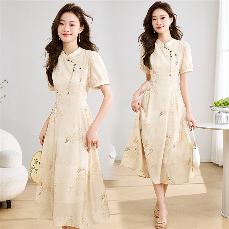 新中式风改良旗袍连衣裙女2025夏季新款收腰显瘦复古印花长裙子，女装连衣裙，微微衣阁