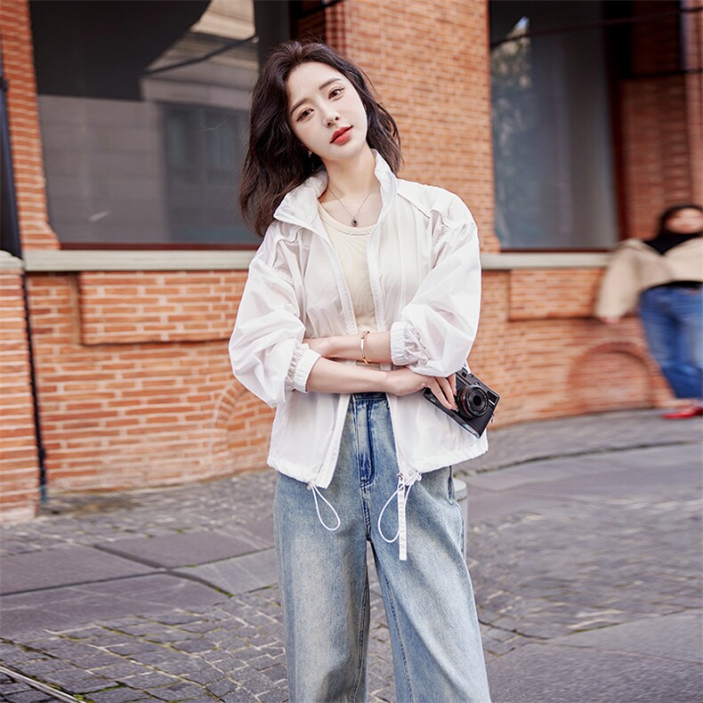 现货，洋气粉色防晒衣女短款夏季2025新款宽松小个子轻薄透气外套,女装防晒衣,依万里