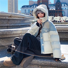 时尚撞色牛仔拼接羽绒服女冬季新款小个子设计感保暖外套面包服，女装羽绒服，2C325