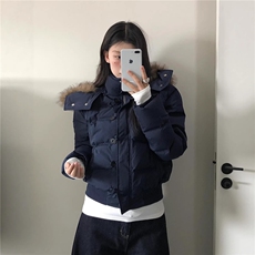 藏青色
