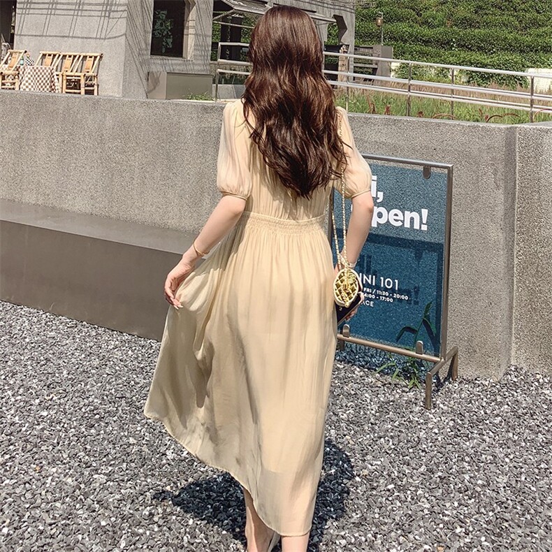 主推夏日新品凡尔赛盘扣连衣裙有款号2218-P115K168,女装连衣裙,浙宝305