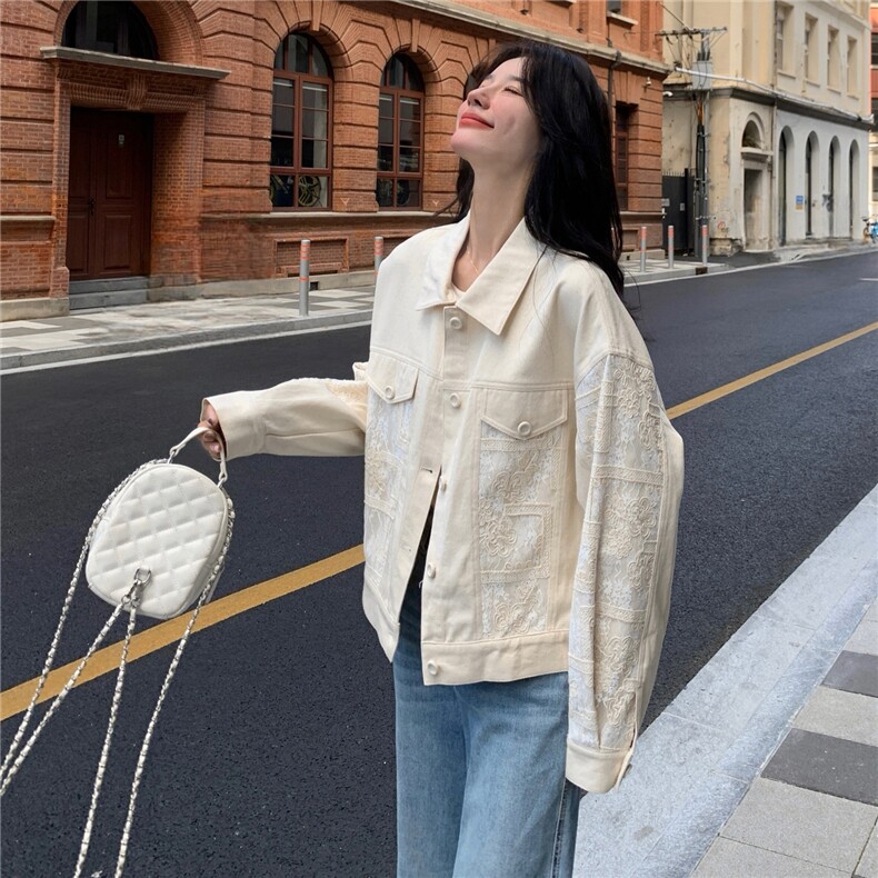 米白色蕾丝拼接工装短外套女2025早秋新款韩版小个子休闲夹克上衣图片