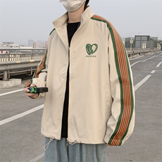 卡其色